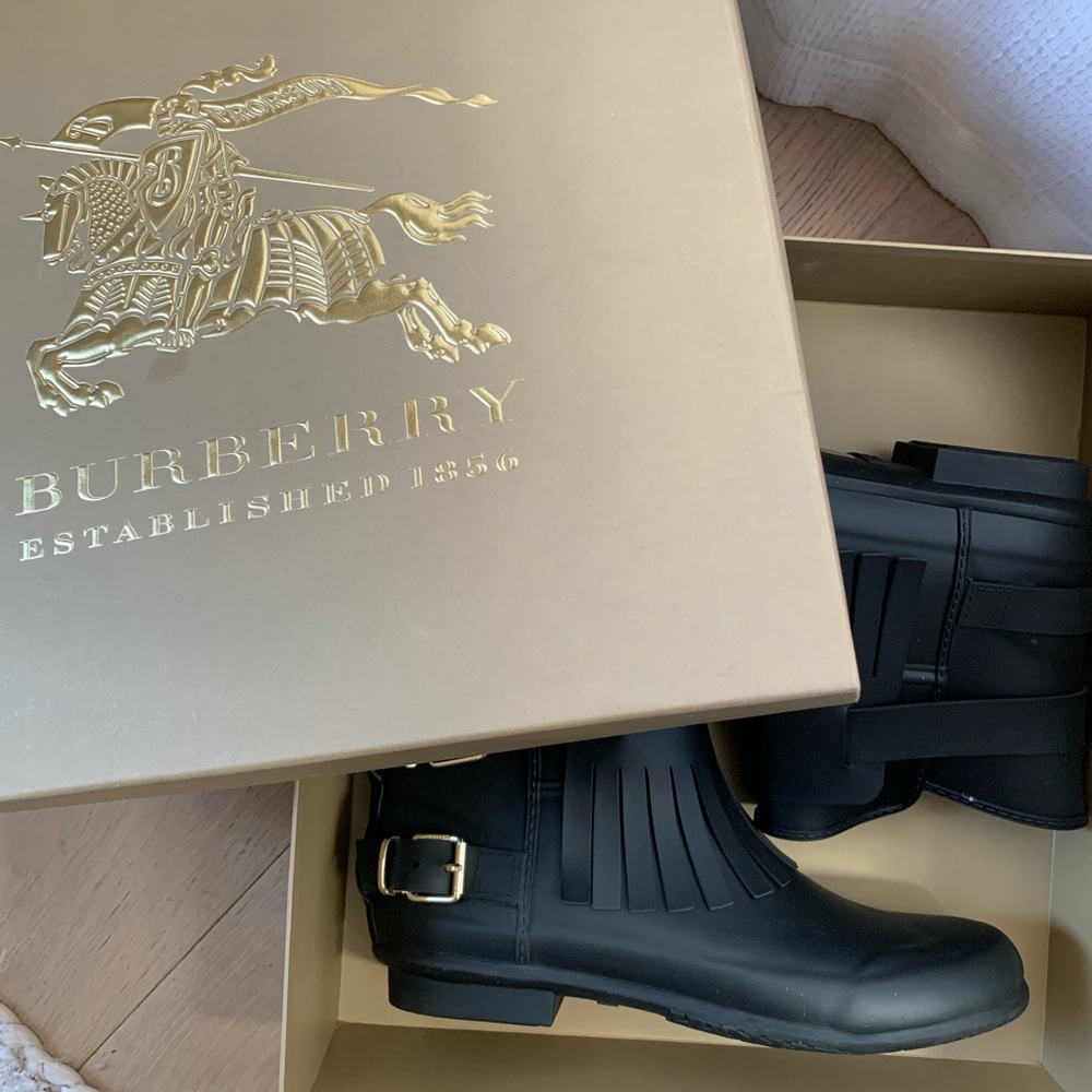 Burberry Fritton Check Fringe Rain Boot, Black